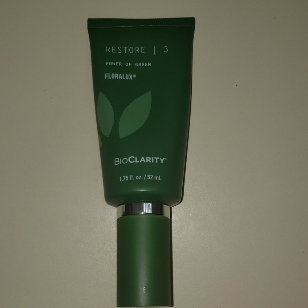 Bioclarity Floralux treat 3